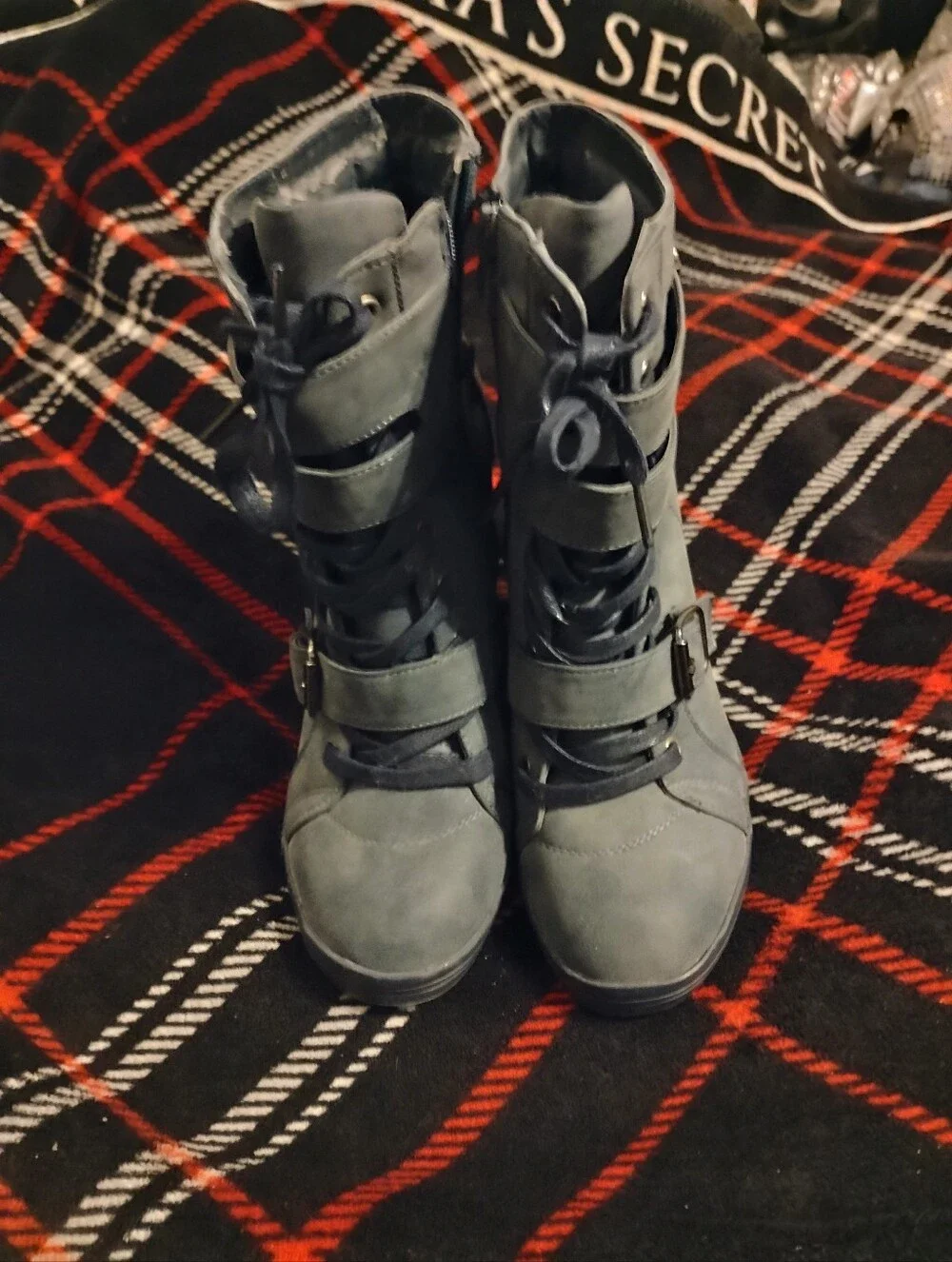Women's Dark Gray Nature Breeze Lace Up Wedge Boots With Buckles U.S. Size 10